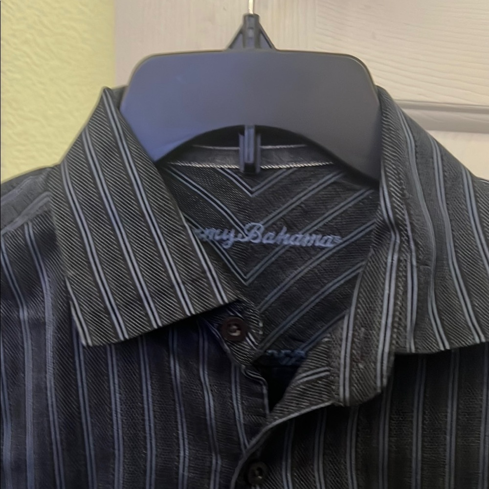 Tommy Bahama Black Casual Button Down Shirt